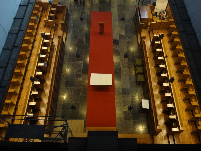 2015 04 25 Chorraum der Abteikirche