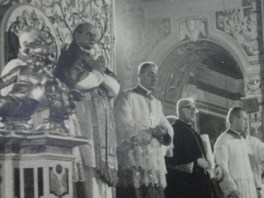 Montecassino 19664-10-24 Kirchweihe